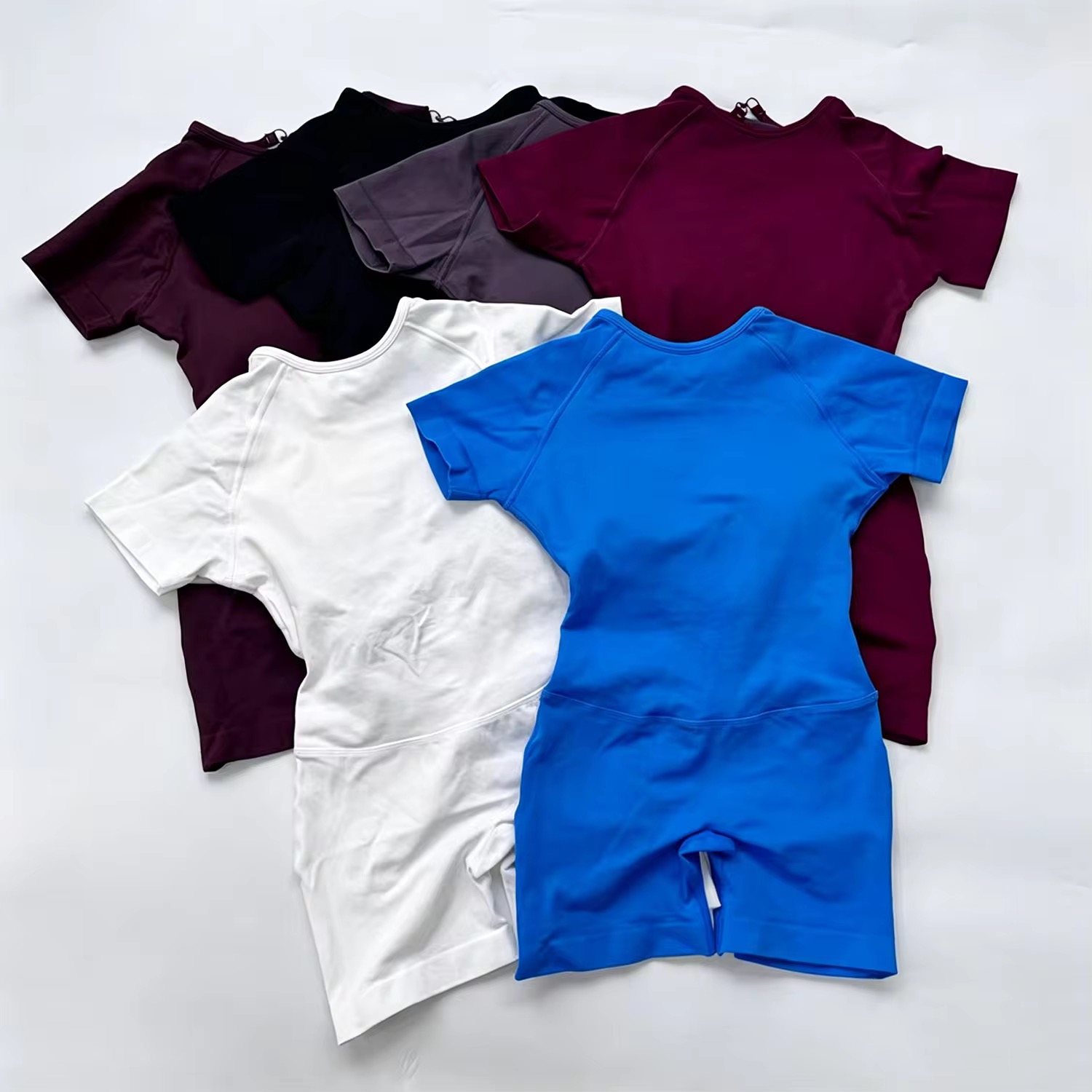 Hot Sale Seamless Short Sleeve Backless Yoga Jumpsuit Quick Dry 4 Way Stretch Scrunch Butt Women Fitness Wear Sports Bodysuits