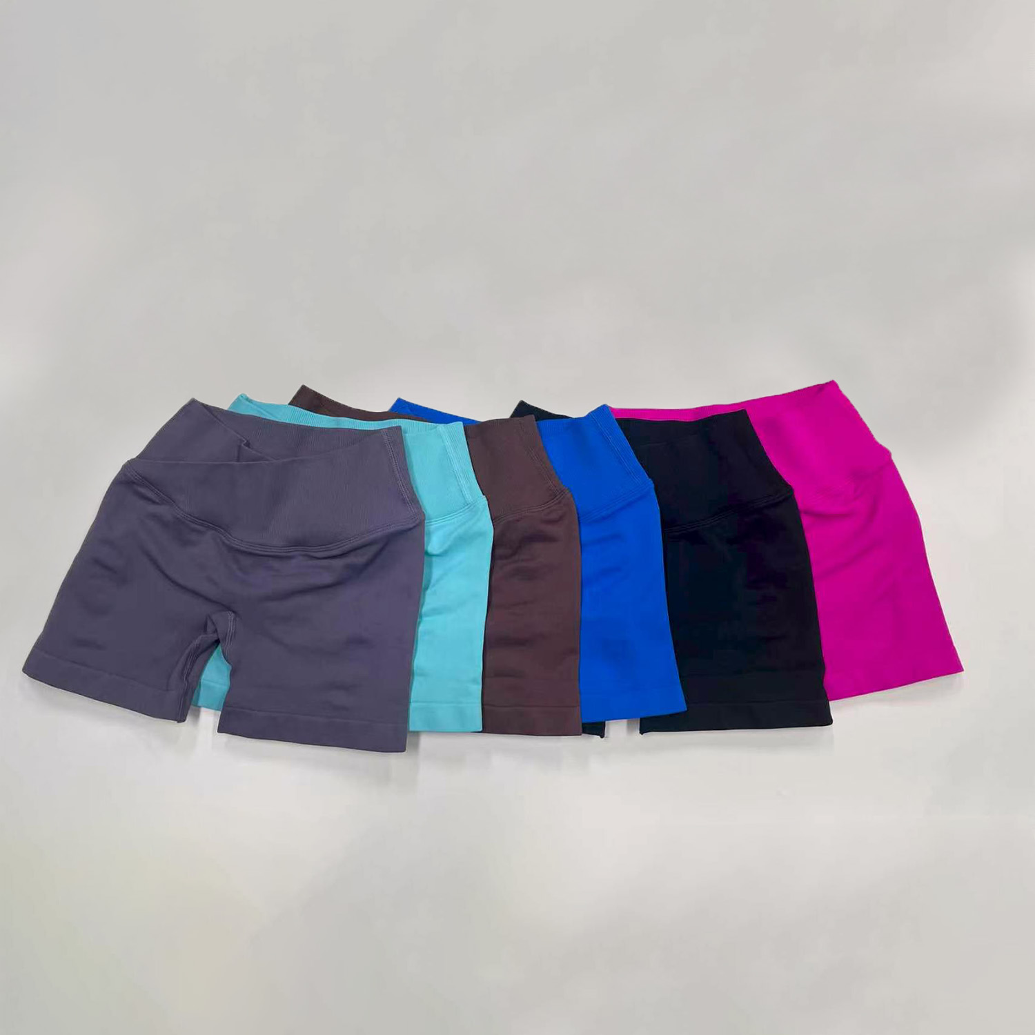 Custom Seamless Quick Dry Sports Fitness Shorts Cross-Waist Solid Color Breathable Yoga Shorts Butt-Lifting Running Gym Shorts