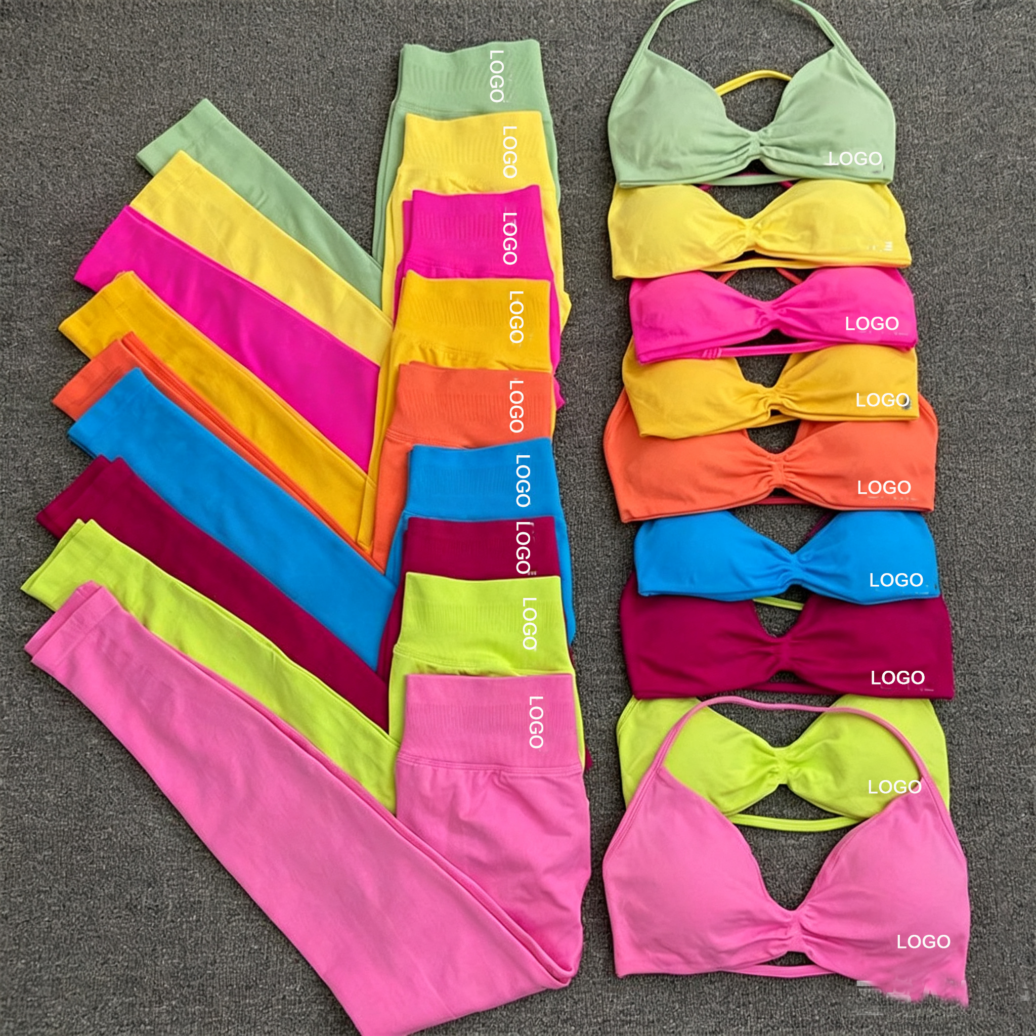 Custom Women's Yoga Fitness Set Breathable Solid Seamless Spandex/Nylon Sport Bra &amp; Shorts Hip Up 2-Piece Activewear Gym Suit