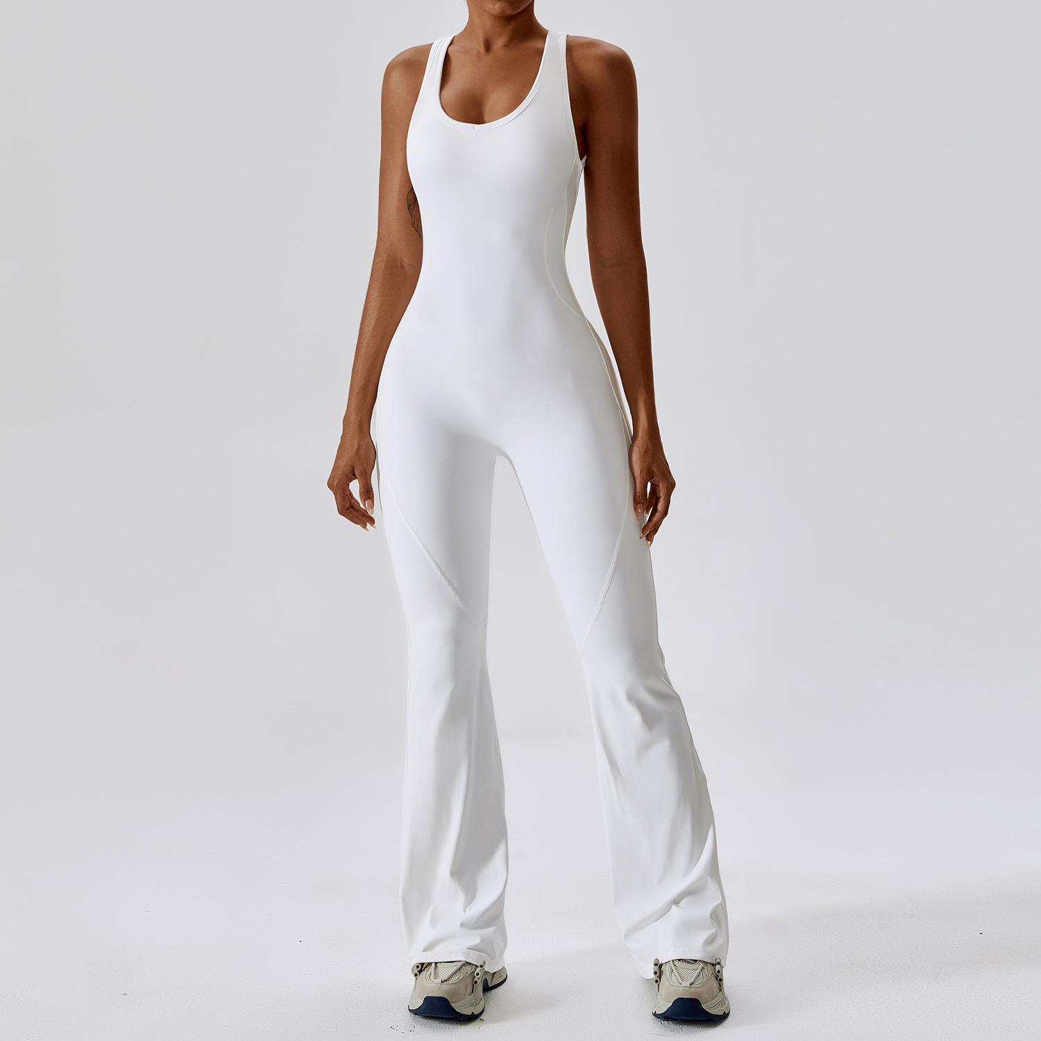 Yoga Suits Wholesale Women's Slim Fit Sports Bodysuits Seamless Breathable Jumpsuits Gym Fitness Running Dance Workout Bodysuits