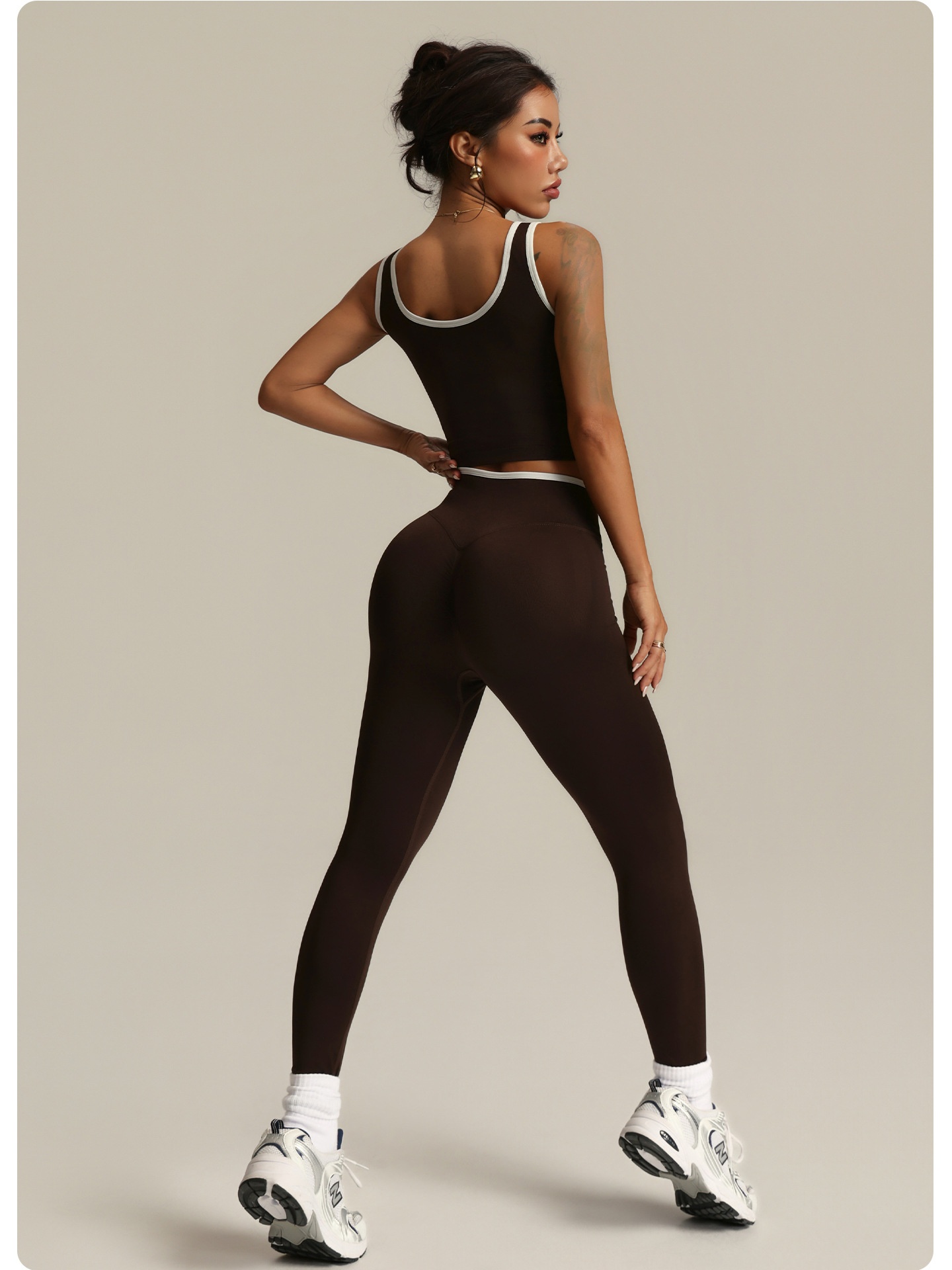 Custom Logo Women Seamless Yoga 2 Piece Set High Stretch Quick Dry Workout Tank Top Private Label Gym Activewear